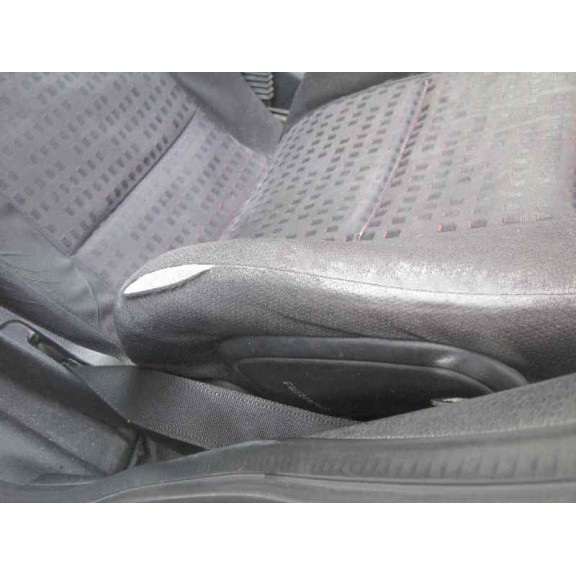 opel astra g berlina del año 2001