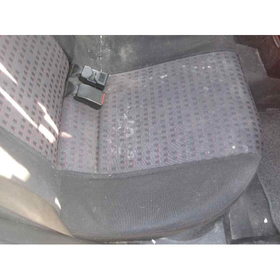 opel astra g berlina del año 2001