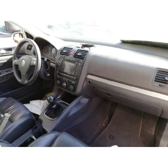 volkswagen golf v berlina (1k1) del año 2005