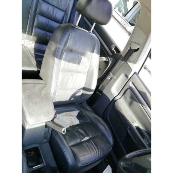 volkswagen golf v berlina (1k1) del año 2005