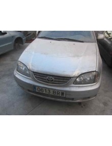 toyota avensis berlina (t 22) del año 2002 2