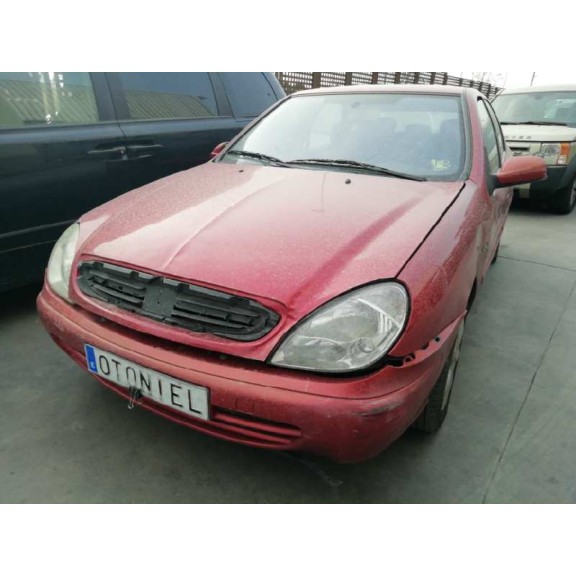 citroën xsara berlina del año 2002