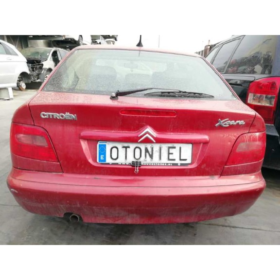 citroën xsara berlina del año 2002