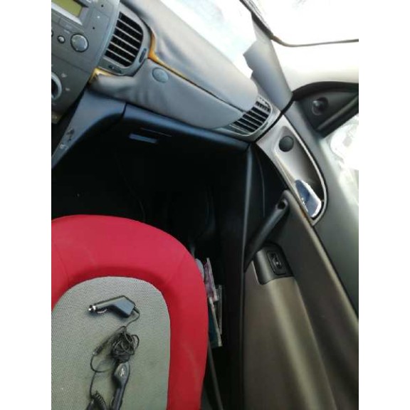 lancia ypsilon (101) del año 2003