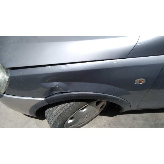 opel corsa c del año 2002