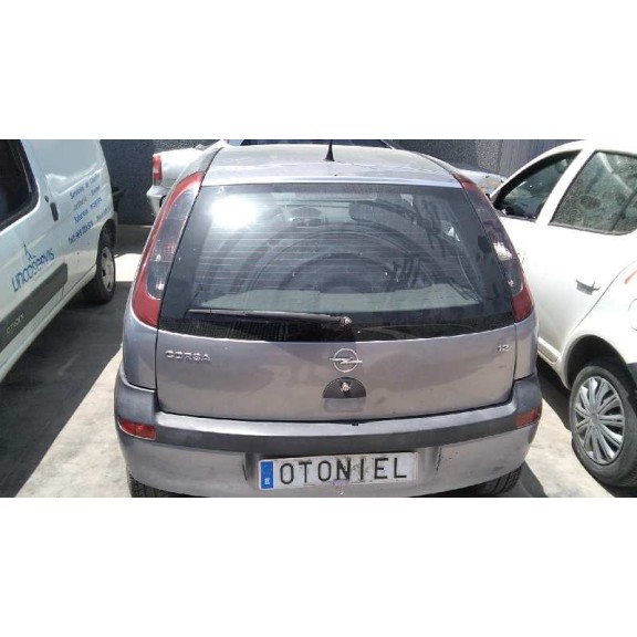 opel corsa c del año 2002