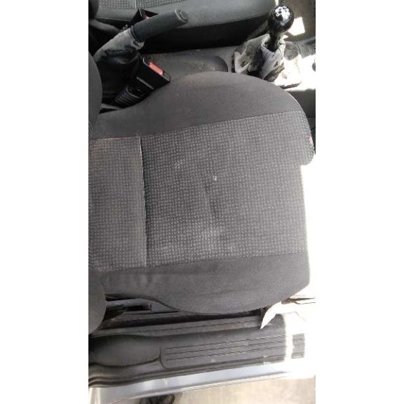 opel corsa c del año 2002