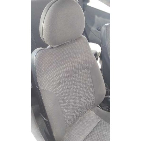 opel corsa c del año 2002