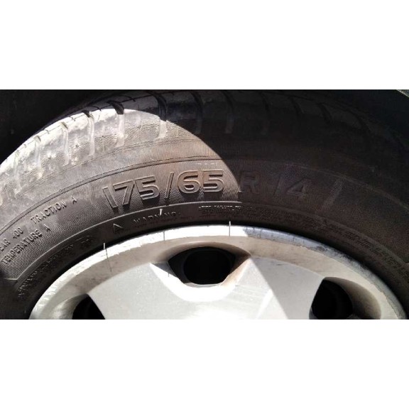 opel corsa c del año 2002