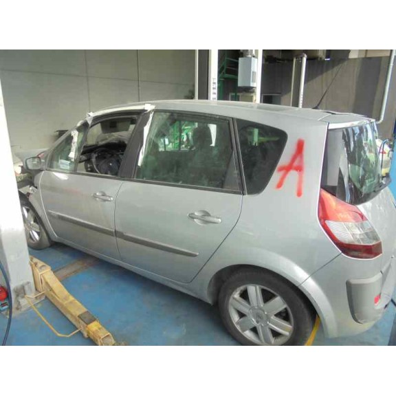 renault scenic ii del año 2005