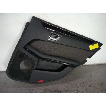 GUARNECIDO PUERTA TRASERA DERECHA 