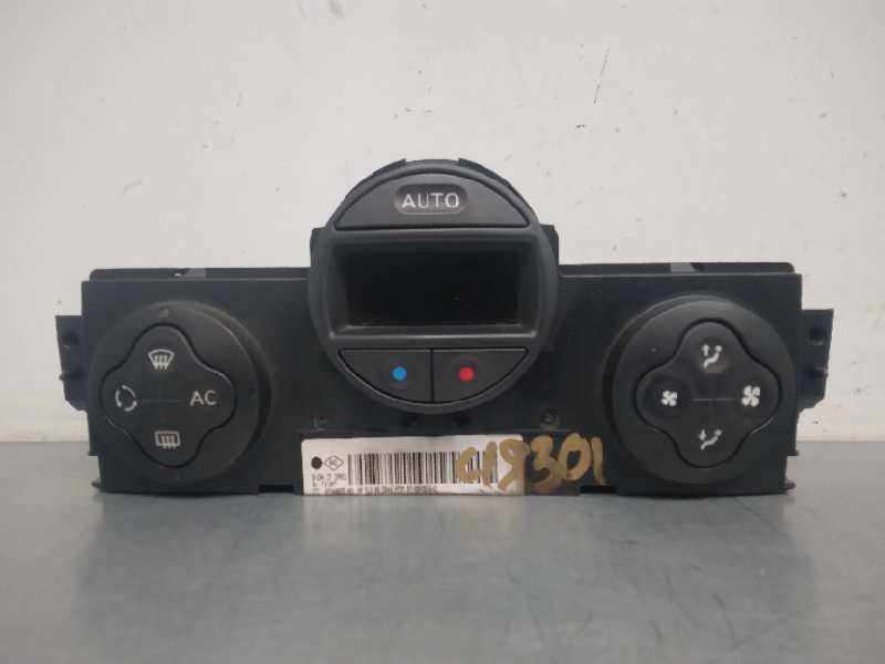 Recambio de mando climatizador para renault megane ii familiar 1.9 dci diesel referencia OEM IAM 8200501456  