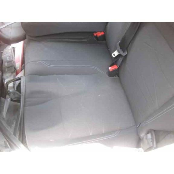 ford fiesta (ccn) del año 2013