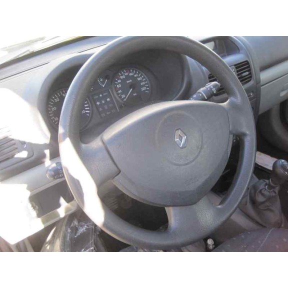 renault clio ii fase ii (b/cb0) del año 2001