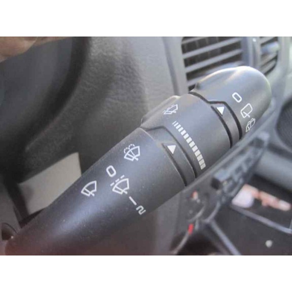 renault clio ii fase ii (b/cb0) del año 2001