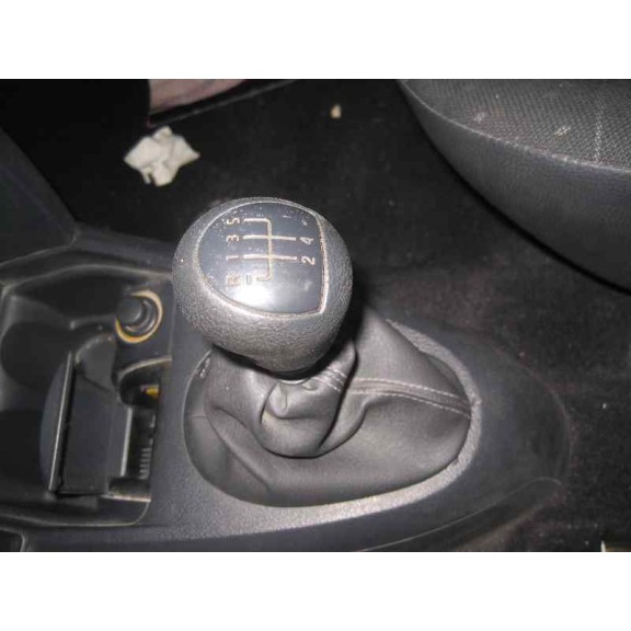 renault clio ii fase ii (b/cb0) del año 2001