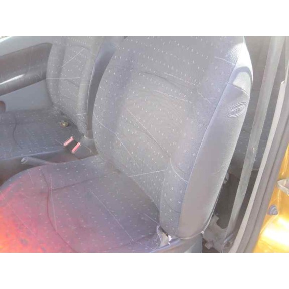 renault clio ii fase ii (b/cb0) del año 2001