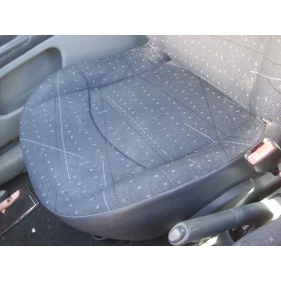 renault clio ii fase ii (b/cb0) del año 2001