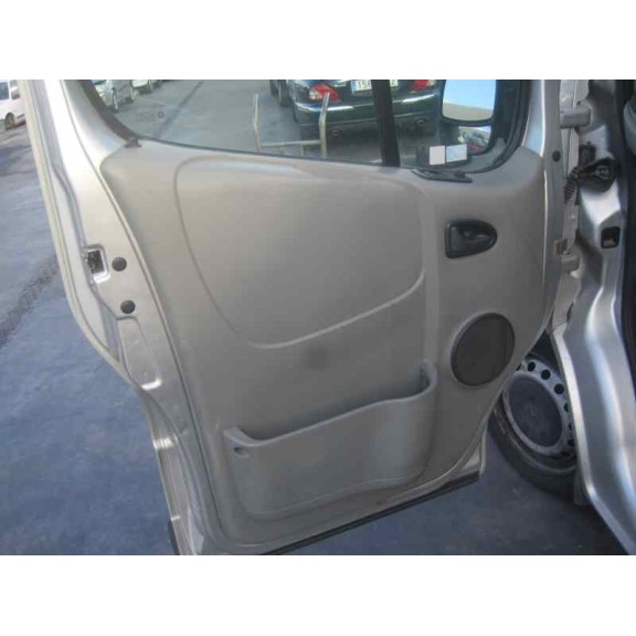 opel vivaro del año 2003