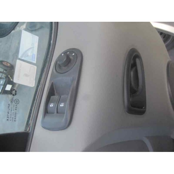 opel vivaro del año 2003