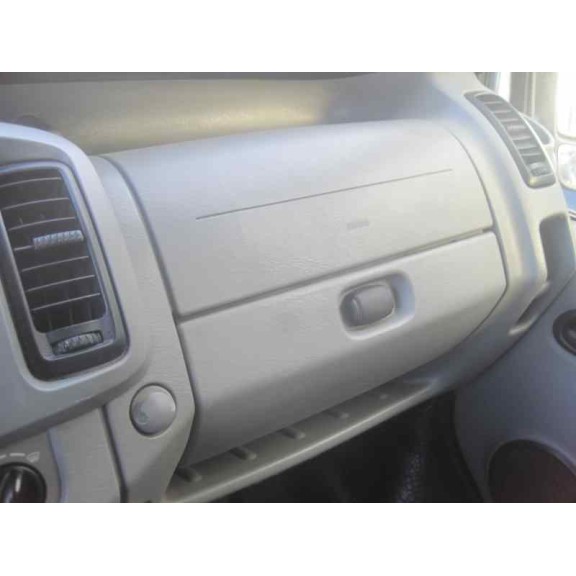 opel vivaro del año 2003