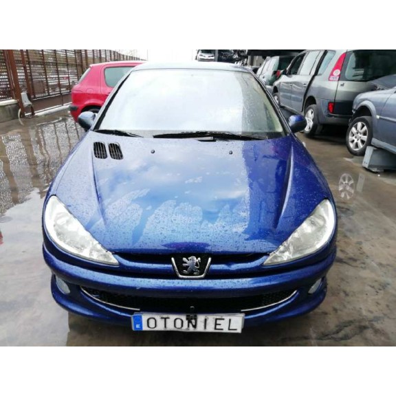 peugeot 206 berlina del año 2004