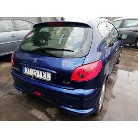 peugeot 206 berlina del año 2004