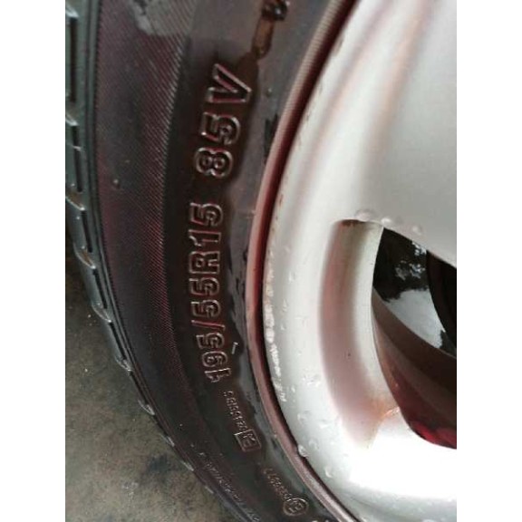 peugeot 206 berlina del año 2004