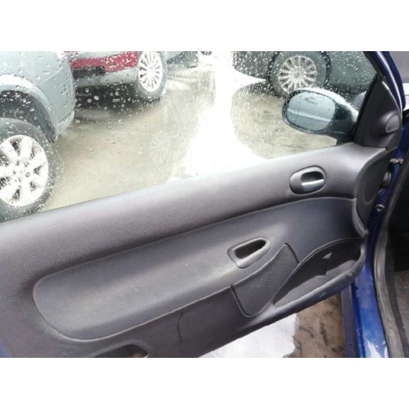 peugeot 206 berlina del año 2004