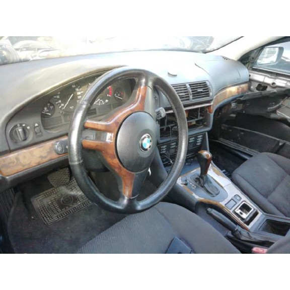 bmw serie 5 berlina (e39) del año 2001