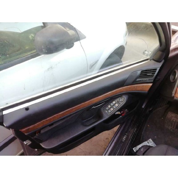 bmw serie 5 berlina (e39) del año 2001