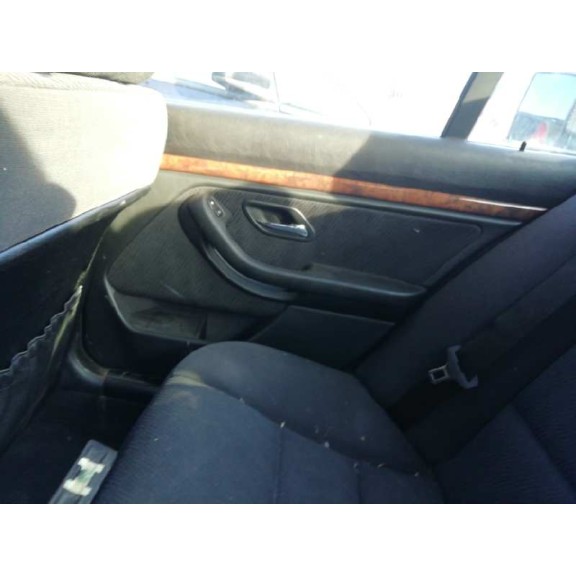 bmw serie 5 berlina (e39) del año 2001