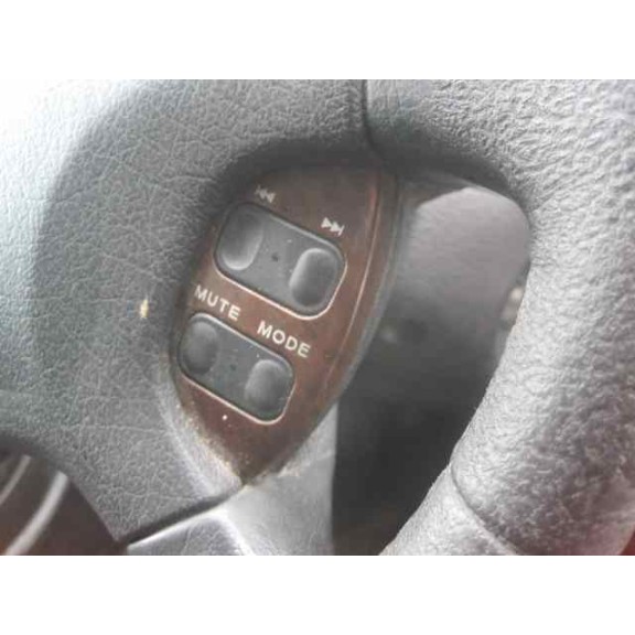 citroën xsara berlina del año 2000