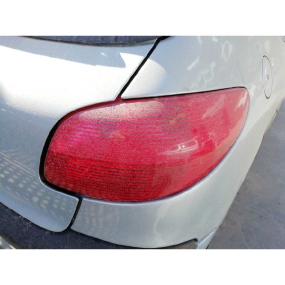 peugeot 206 berlina del año 2001