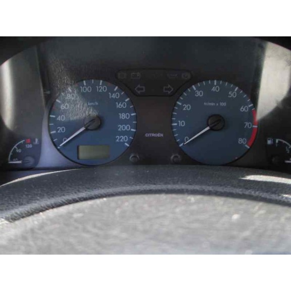 citroën xsara berlina del año 2001