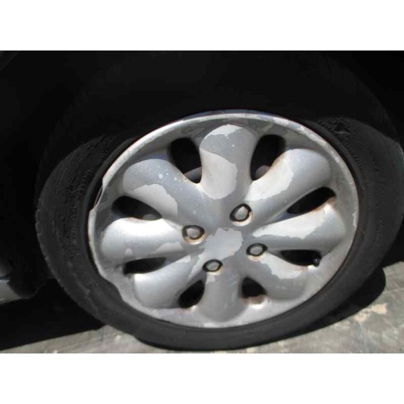 citroën xsara berlina del año 2001