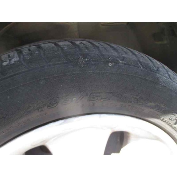 citroën xsara berlina del año 2001