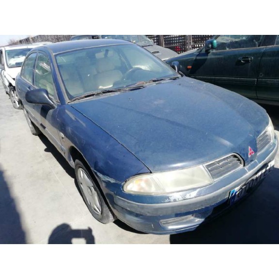 mitsubishi carisma berlina 5 (da0) del año 2000