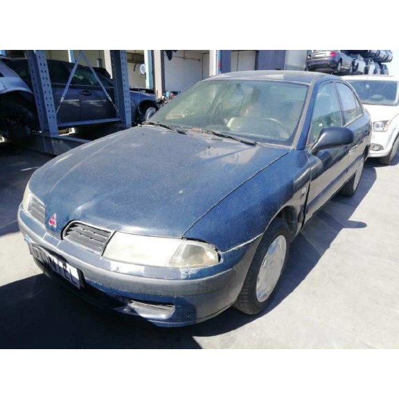 mitsubishi carisma berlina 5 (da0) del año 2000