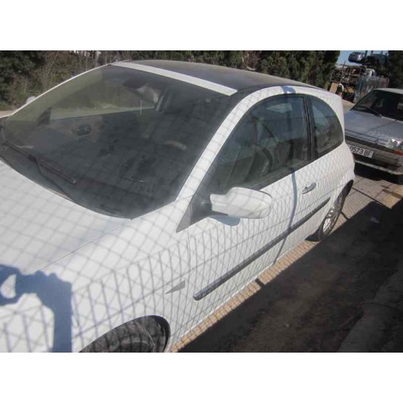 renault megane ii berlina 3p del año 2002