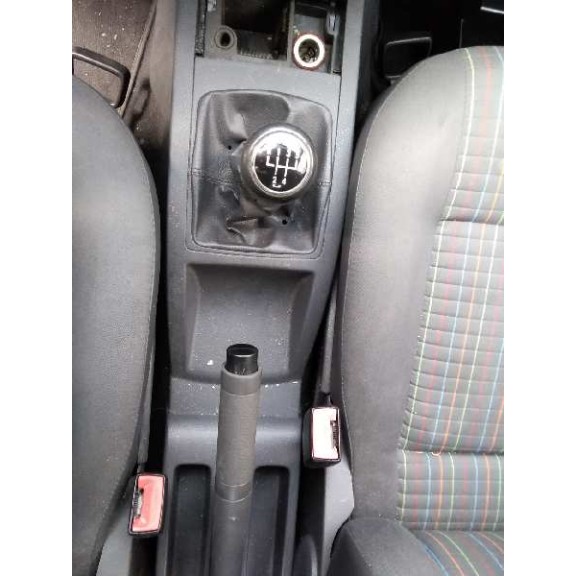 volkswagen polo (9n3) del año 2006