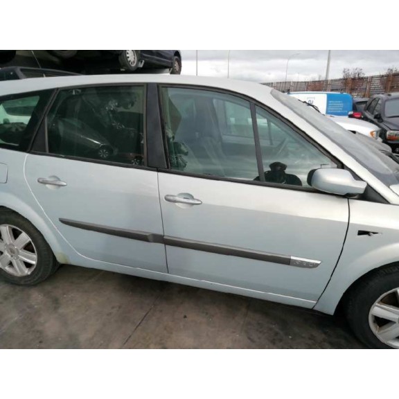 renault megane grand scenic ii del año 2004