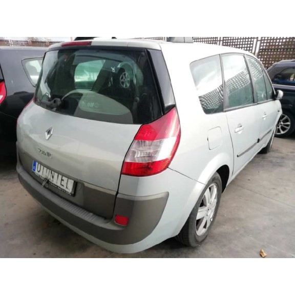renault megane grand scenic ii del año 2004