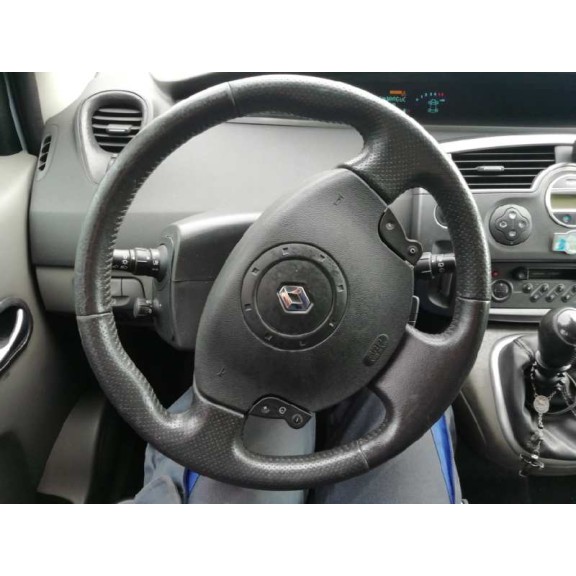 renault megane grand scenic ii del año 2004