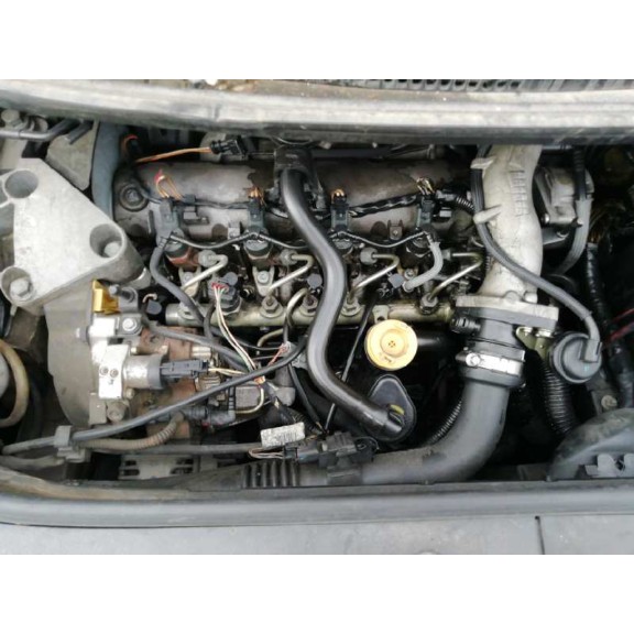 renault megane grand scenic ii del año 2004