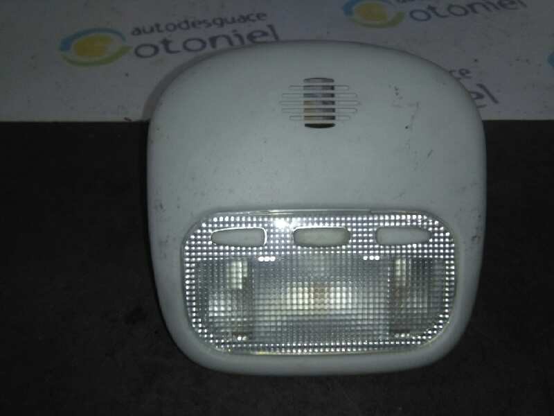 Recambio de luz interior para peugeot 407 st sport referencia OEM IAM   
