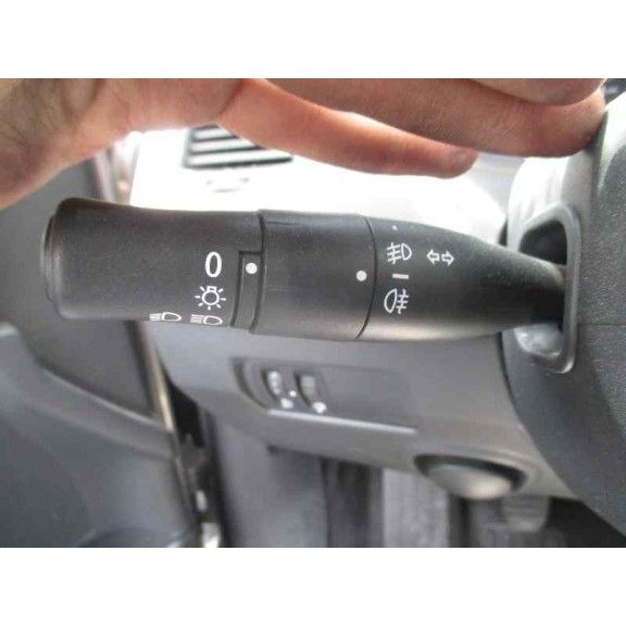 renault megane ii berlina 3p del año 2004