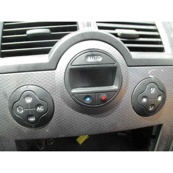 renault megane ii berlina 3p del año 2004