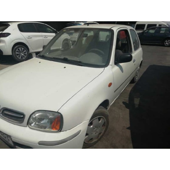 nissan micra (k11) del año 2001