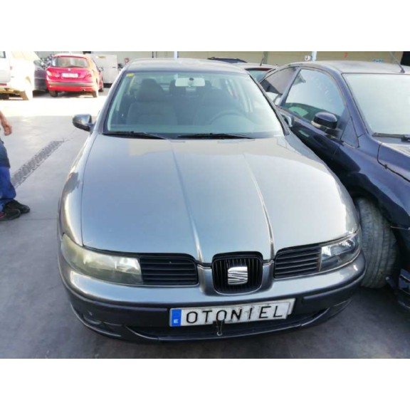 seat toledo (1m2) del año 2002